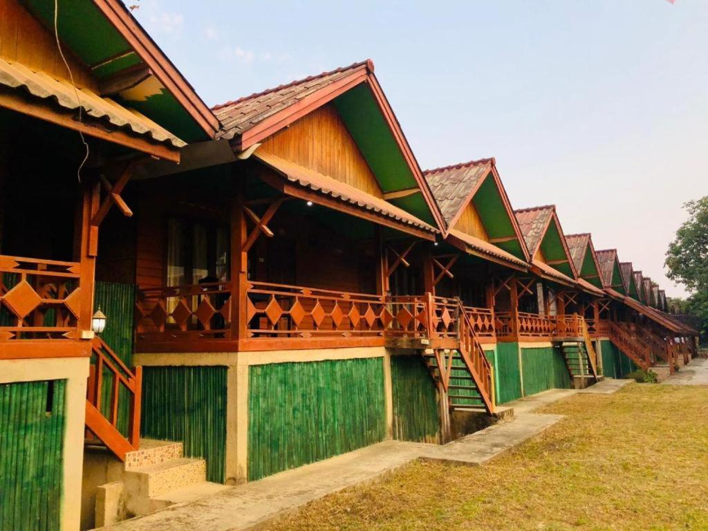 Bungalows Le Jardin Vangvieng Vang Vieng Exterior photo